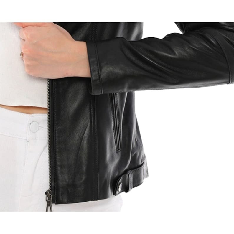 6 Women's Black Leather Jackets for Stylish Outwear - Image 6