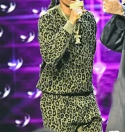Snoop Dogg Leopard Print Tracksuit - Image 2