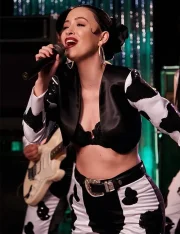 Singer Selena Quintanilla Black Cropped Jacket - Image 2